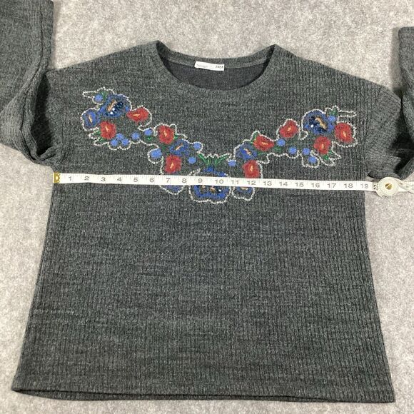 Zara Sequin Embroidered Floral Gray Sweater Size Small Ribbed Knit Lagenlook - Picture 5 of 13
